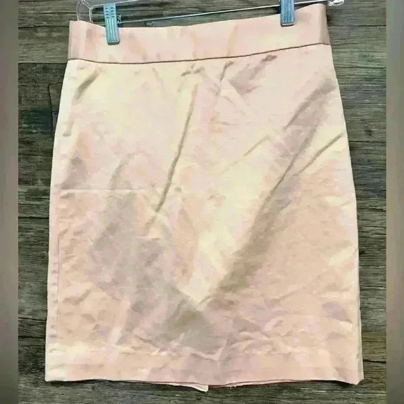 J. Crew Pink Knee-length Pencil Skirt - Picture 1 of 4